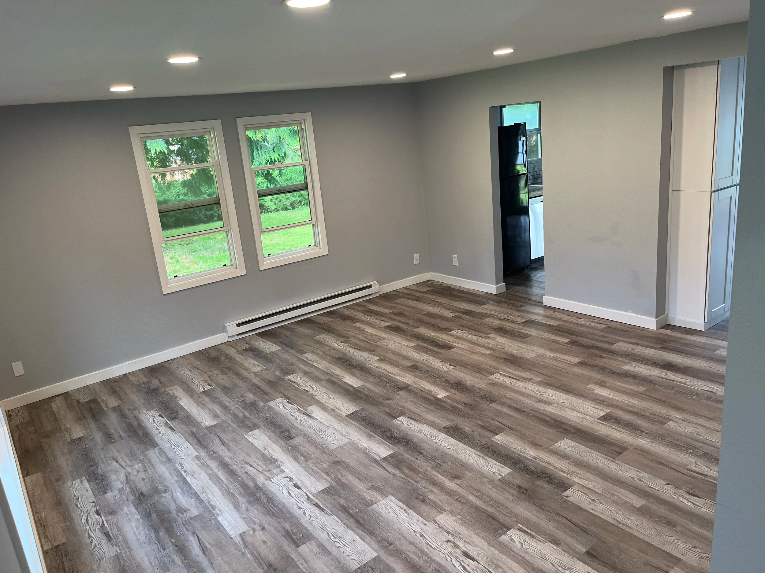 Interior lighting installation